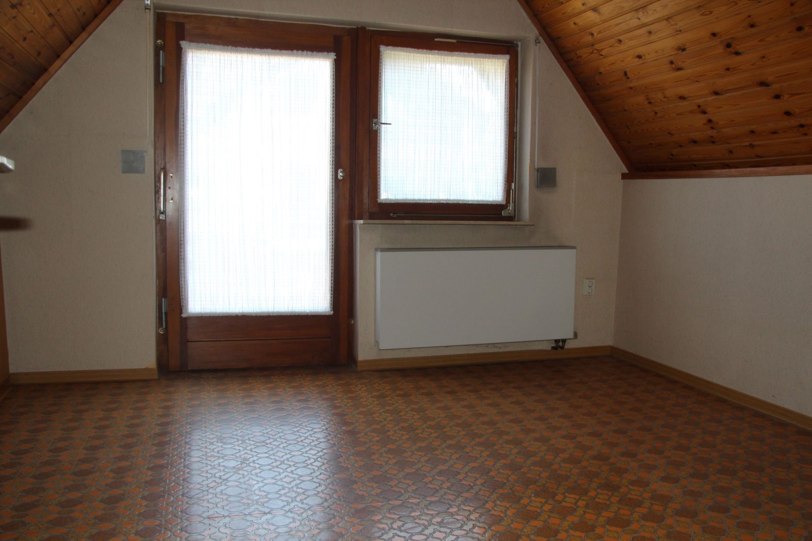 Charmantes Einfamilienhaus mit großem Grundstück und Obstbaumbestand
