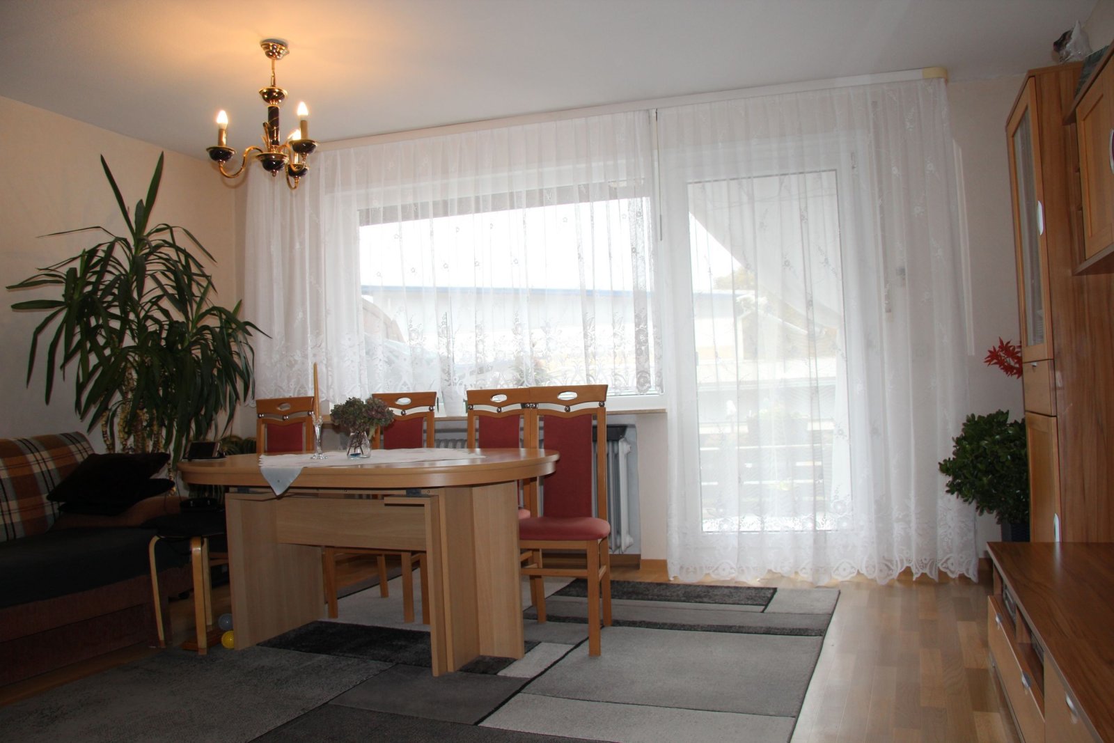 Attraktive Kapitalanlage – 5 Wohneinheiten, 430 m² Wohnfläche und rund 7 % Bruttomietrendite!