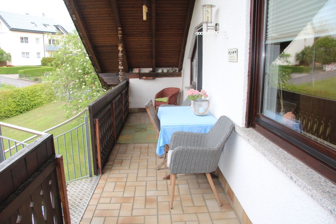 Balkon/Wohnzimmer Balkon/Wohnzimmer