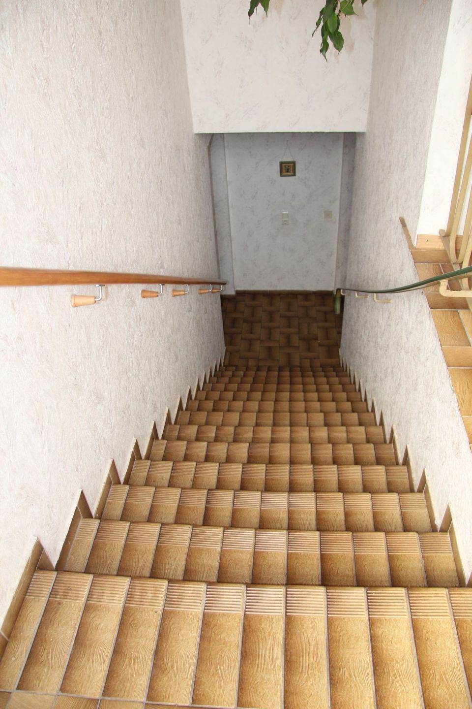 die Treppe in das UG