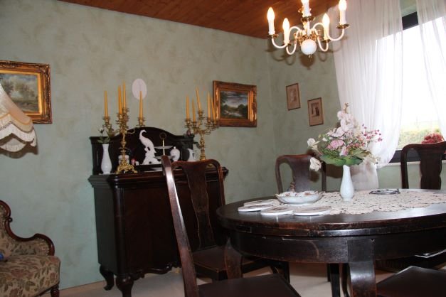 ein Zimmer im OG ein Zimmer im OG