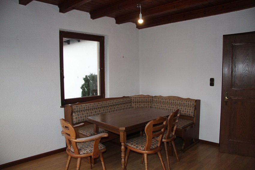 das Esszimmer im EG das Esszimmer im EG