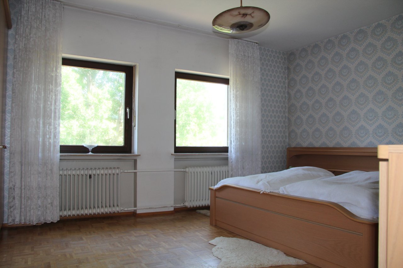 ein Zimmer im OG