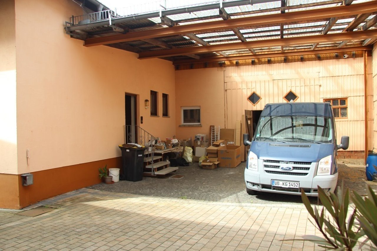 der überdachte Stellplatz der überdachte Stellplatz