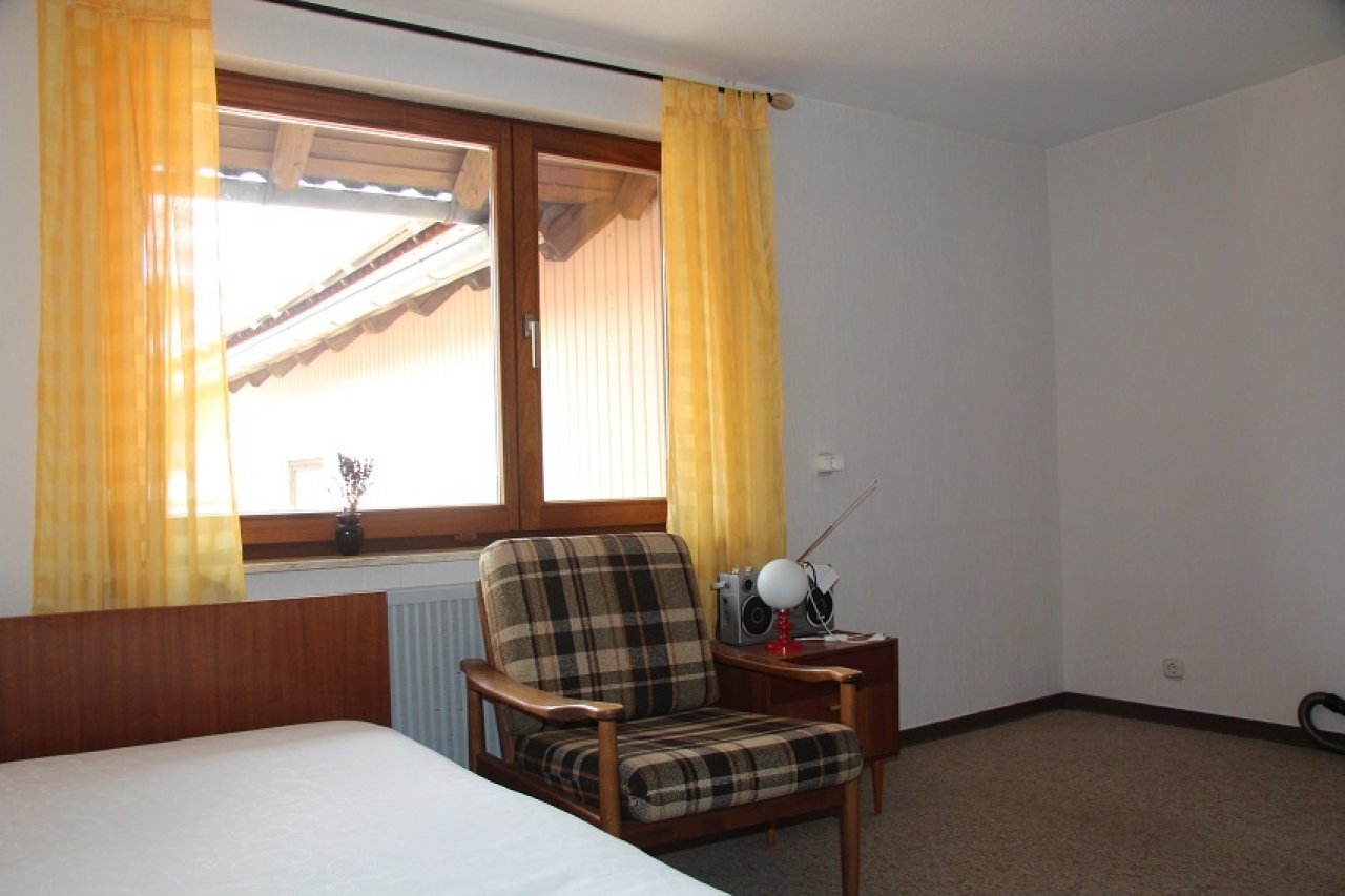 ein Zimmer im OG ein Zimmer im OG